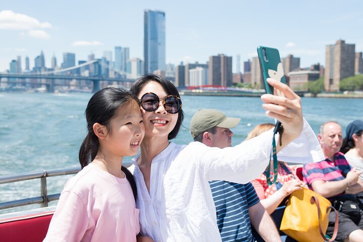 Crucero turístico Super Express para ver la Estatua de la Libertad de Nueva York