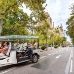 Tour Bienvenida a Barcelona en Eco Tuk Tuk Privado con Guía Local